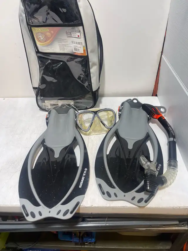 U.S. Divers Snorkeling Set