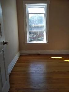 2 BR DOWNTOWN PETERBOROUGH - Photo 6
