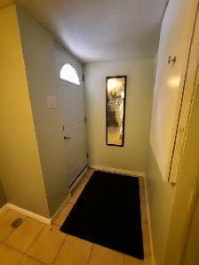 Private furnished Basement, Scarborough - Photo 2
