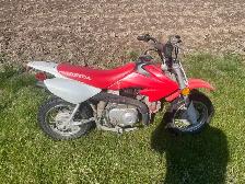 2005 Honda CRF50F - Photo 2