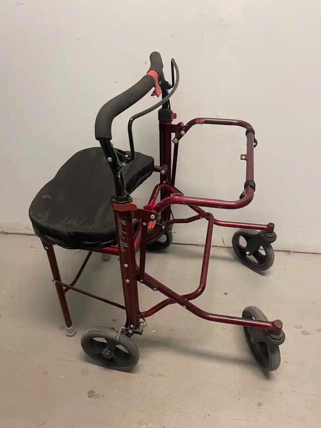 Market Mate Rollator Walker