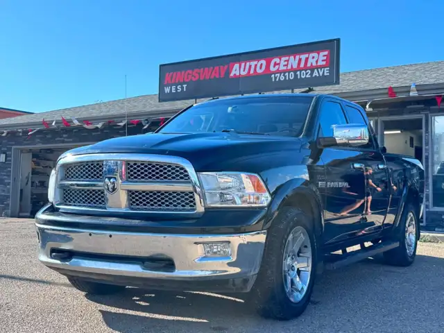 2012 RAM 1500 LARAMIE QUAD CAB 5.7L HEMI V8 4X4 125,874 KM