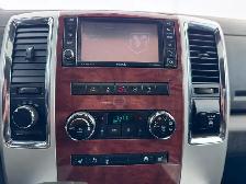2012 RAM 1500 LARAMIE QUAD CAB 5.7L HEMI V8 4X4 125,874 KM - Photo 14