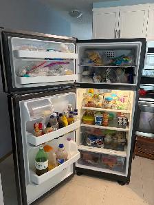 GE refrigerator/freezer - Photo 2