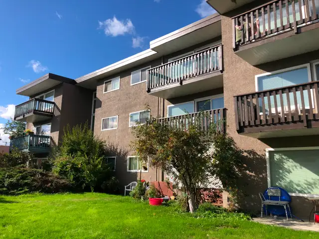 2 BEDROOM APARTMENT IN PORT ALBERNI