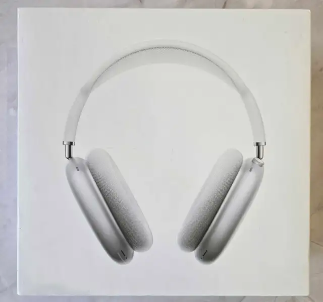 (LIGHTNING) APPLE AIRPODS MAX W/BOX