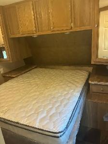 Used travel trailer for sale - Photo 6