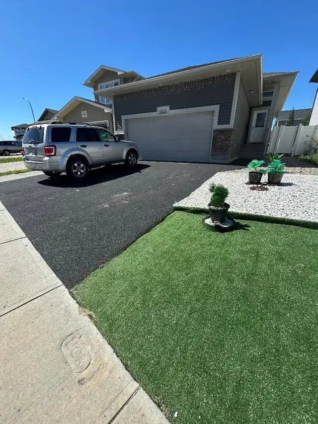 Furnished Room for Rent in Harbour Landing, Regina