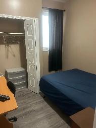 Furnished Room for Rent in Harbour Landing, Regina - Photo 3