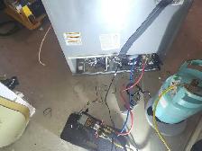 Expert HVAC & Refrigeration Mechanic - Photo 2