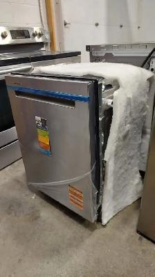 Dishwasher - 24' Whirlpool WDPA70SAMZ3 Built-In Top Control - SS - Photo 5