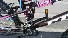 Ladies Mountain Bicycle - Photo 5