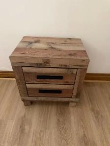 Dresser w/mirror & side drawers - Photo 7
