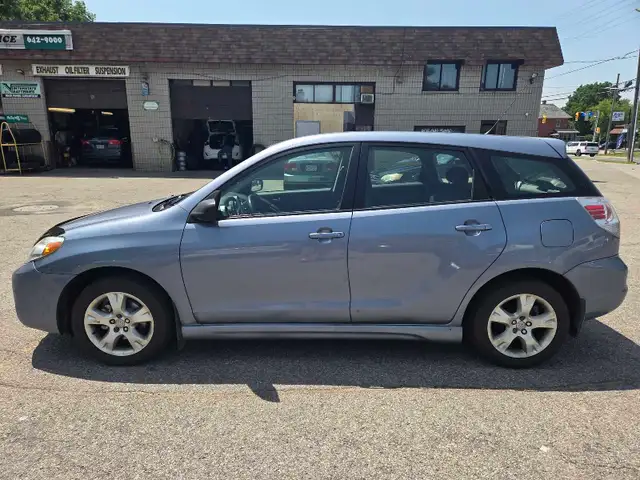 2006 Toyota Matrix XR certified