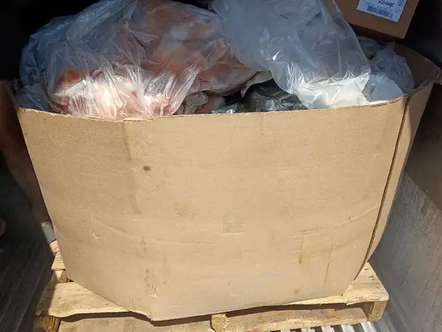 Frozen meat for dog food