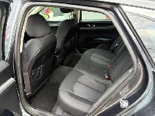 2022 Kia K5 LX - Photo 17