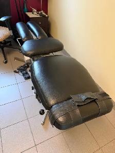 Chiropractic Table with Traction