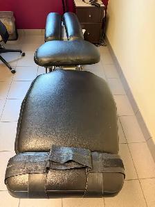 Chiropractic Table with Traction - Photo 3