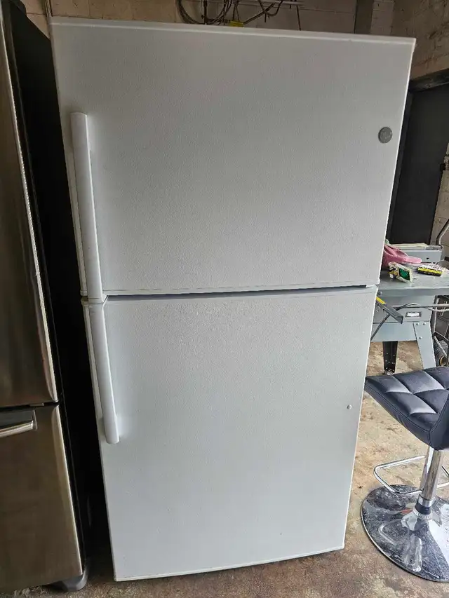 ge refrigerator 32 ' w sale 340