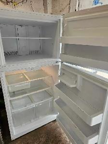 ge refrigerator 32 ' w sale 340 - Photo 2