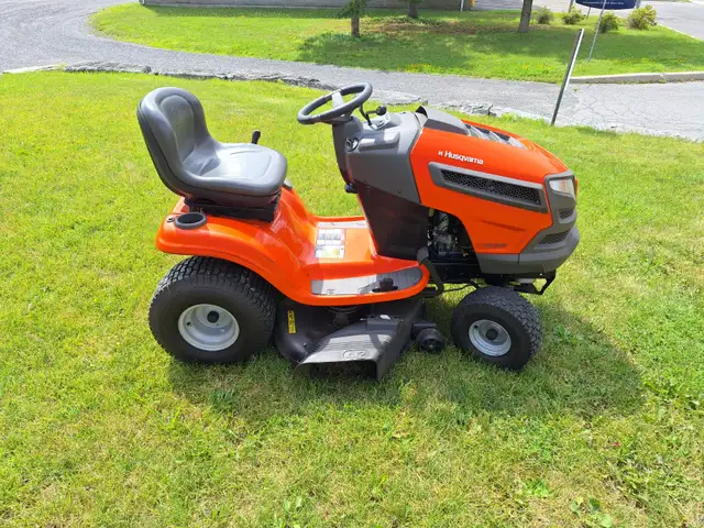 Lawn Tractor