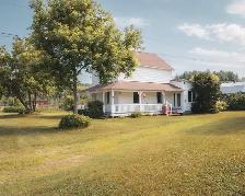 3 Bedroom Farmhouse – 14 George Street Webbwood - Photo 4