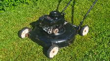 Poulan 22inch push mower for sale - Photo 3