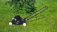 Poulan 22inch push mower for sale - Photo 5