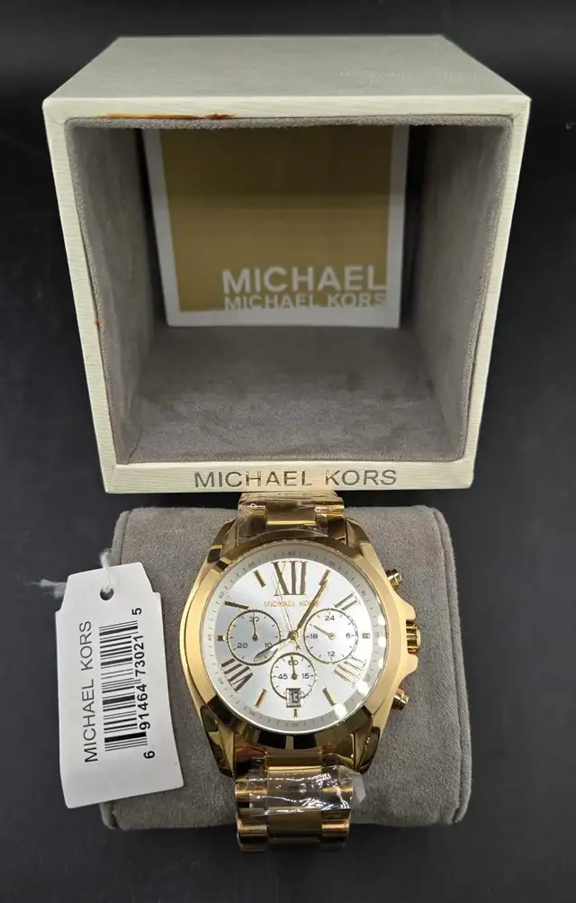 MICHAELS KORS WATCH W/BOX