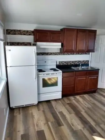 1br - Large Renovated One Bedroom Suite (Campbellton/McLeod's)