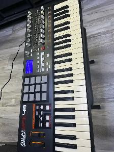 Akai Professional MKP49 USB midi controller Condition - Photo 2