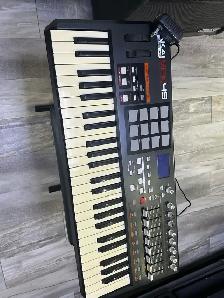 Akai Professional MKP49 USB midi controller Condition - Photo 3