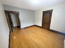 149 Langside - 2 BR available Sept 1st - Photo 4
