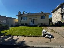 #8781 - 4 Bed/2 Bath Full house for August 1st $2400