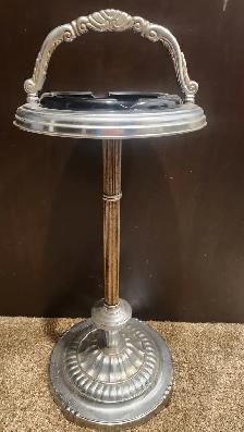 VINTAGE ASH TRAY STAND