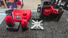 Milwaukee Tool M12 12V Green 125 ft. 3-Plane Laser Level Kit - Photo 2