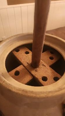 ANTIQUE BUTTER CHURN EXCELLLENT CONDITION - Photo 2