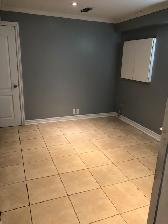 Spacious & Bright Basement Apartment for Rent in Scarborough - Photo 8