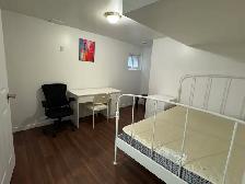 New Renovate detached house rooms rent for students near UTM! - Photo 2