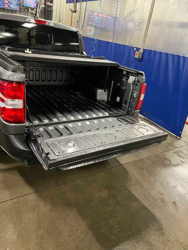 2023 Ford Maverick XLT Hybrid