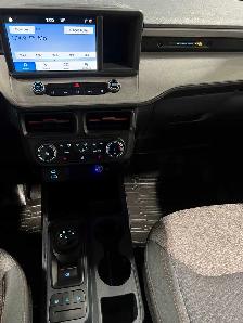 2023 Ford Maverick XLT Hybrid - Photo 4
