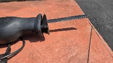 Reciprocating Saw - Photo 3