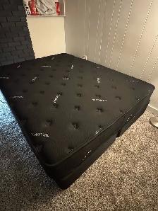 Queen size mattress with two spring box set (3 months used only) - Photo 5