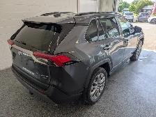 2021 Toyota RAV4 Limited AWD, CUIT, TOIT, - Photo 3