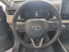 2021 Toyota RAV4 Limited AWD, CUIT, TOIT, - Photo 13