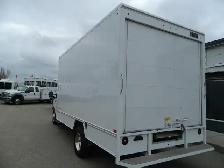 2023 Ford E 450 16 ft CUBE VAN / ONLY 85 730 KMS - Photo 6