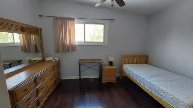 Room for rent (near Fanshawe college)