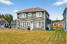 4 Bed 4 Bath detached Home In Bracebridge with main floor Bed - Photo 2