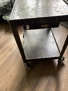 Metal cart on wheels - Photo 3