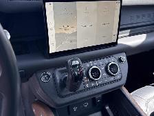 2023 Land Rover Defender 130 - CLEAN CARFAX, FULLY LOADED! - Photo 9